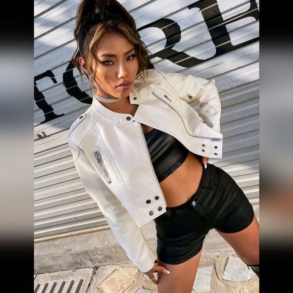❤️Cropped Cream PU Leather Biker Jacket - Picture 1 of 9